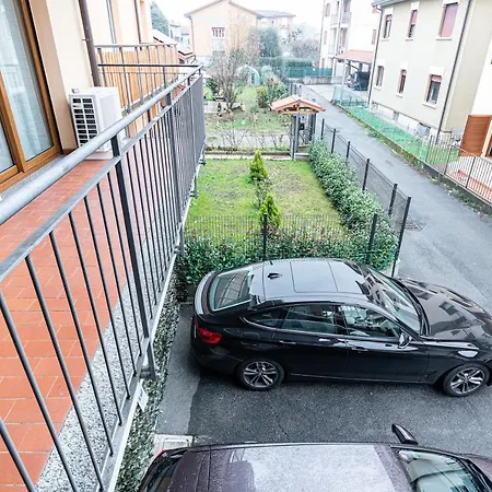 Appartamento Cantu-como Wifi, Design & Relax