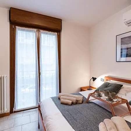 Cantu-como Wifi, Design & Relax Daire Cantù